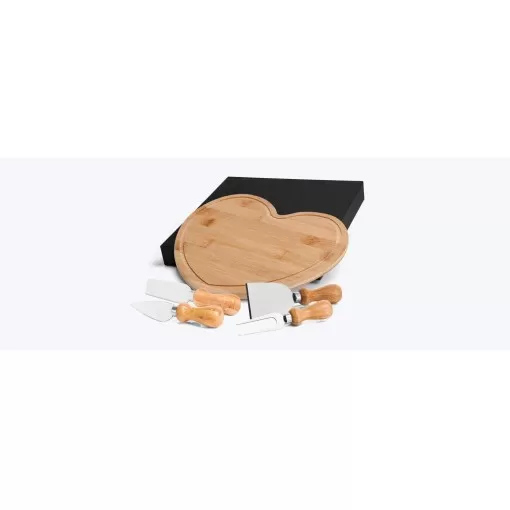 Kit para Queijo Com Tábua Formato Coração Personalizado 